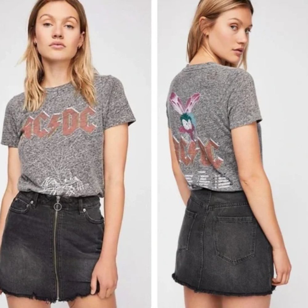 Free People We The Free Zip It Up black Denim Skirt Size 25